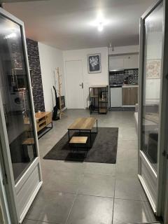 Studio with garden terrace and free parking - 7