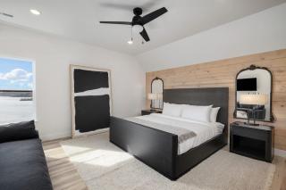 Table Rock Hideaway - Lake View - Indoor Pool - 5