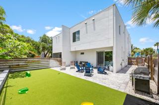 3BR Retreat 2 Min Walk to Beach Fast Wi-Fi - Cape Canaveral - 9