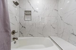 Large Luxury Beach Condo in Best Location in Santa Monica 2 BDR - 3