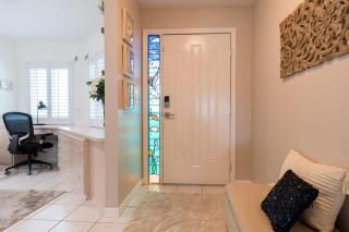 Stunning Luxury Oceanfront Condo 90 Day Minimum - 1