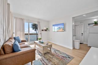 Waterfront Fishing Pier Walk to Beach - South Cocoa Beach - 0