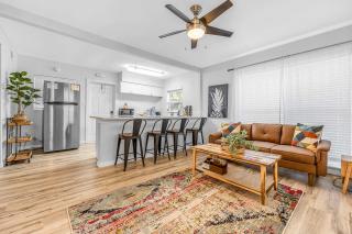 Waterfront Dream w Private Pier - Walk to Beach - 5