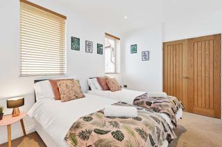 Seaview Heights - By My Getaways - 5