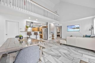 Entire Waterfront House Steps from the Beach - 4