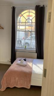 Cosy Central Apartment in Camden, Central London - 7