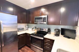 Super Quiet Apartment In Full Service Bldg near UCLA - 3