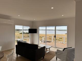 Pelican Lagoon Retreat - 7