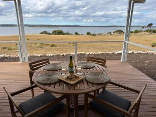 Pelican Lagoon Retreat - 4