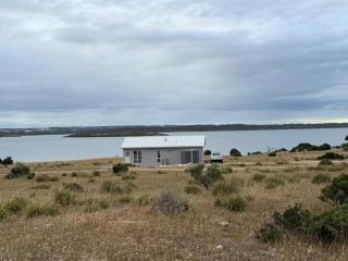 Pelican Lagoon Retreat - 2