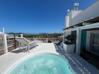 Cobertura 3Q com Jacuzzi, Vista Top, 300m da Praia do Novo Campeche - 1