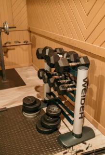 Couples Guesthouse, jacuzzi, sauna, pool - 8