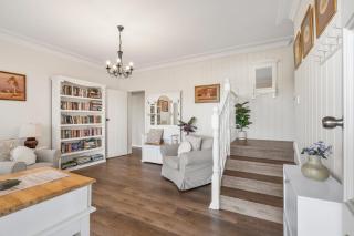 Mountain Views Milton - renovated home near village - 9