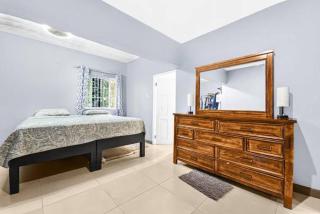 Hashburry ave house - 3