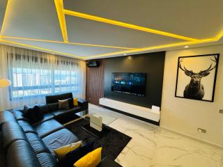 Sunlit 2-Bedroom Apartment with a Pool & Sea Views - 3