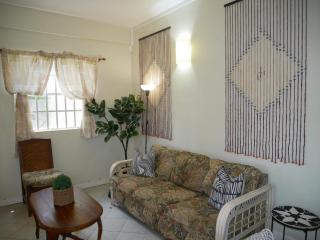 Rodney Heights 3-Bed Apt - 3