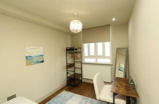 Stylish 2BR 2BA Apartment Walk To Town & Station Free Parking - 1
