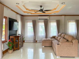 The Beige Pool Villa Bang Tao Phuket - 1