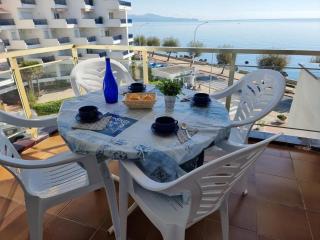 Apartamento cómodo con terraza a 200 m de la playa - HISP-236-176 - 7