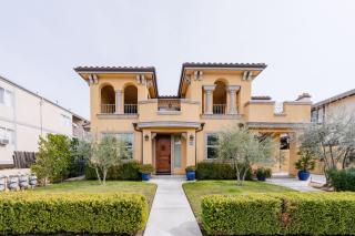 Yellow house Whole 2bedrooms in Alhambra - Alhambra - 0