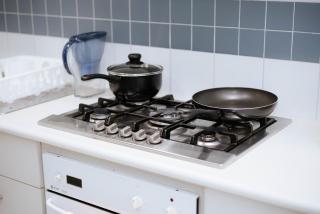 Peaceful 2bedroom w sofabed Parking available - 1