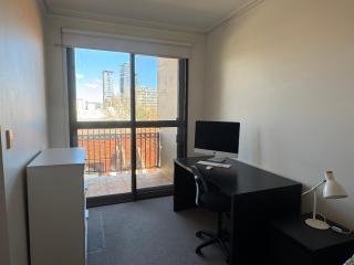 East End, 2 bedroom apartment, in ideal location - 2