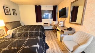 Confederation Inn - 9