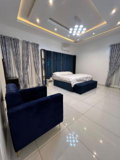 Precious Service Apartment Homes - 4