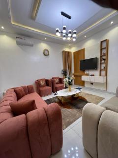 Precious Service Apartment Homes - 1