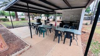 Griffith Tourist Caravan Park - 8
