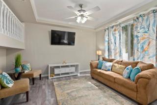 Serene Oasis - Home Away from Home - 0