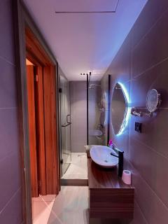 Panache by Hammersmith Home - 4