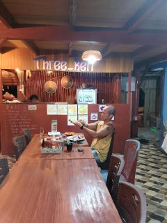 Three Ken Homestay & Cafe - 9