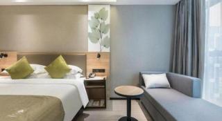 Green Tree Inn Suzhou Wujiang East Tai Lake Tourism Resorts - 2