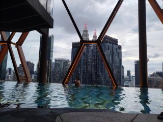 Scarletz Suites KLCC Inifinity Pool by Ixora - 0
