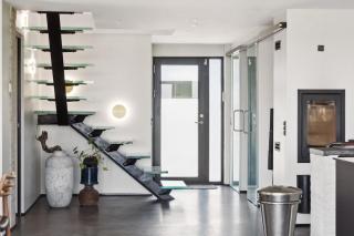 Romantic Oasis and Cozy Coastal Charm - 8