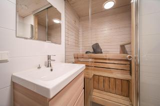 Lomavuokra Studio apartment A3, Levi Central, ski-in ski-out - 1