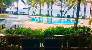 Chivaree Hotel and Resort - 9