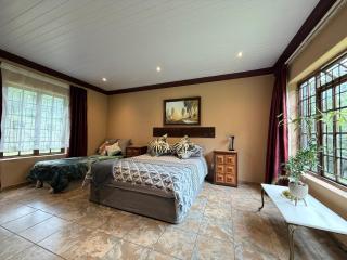 Honeypot Fly Fishing Eco Chalet - 6