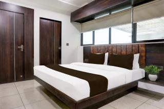 Super Hotel O Nana Chiloda Near Airport Formerly Green Valley - 1