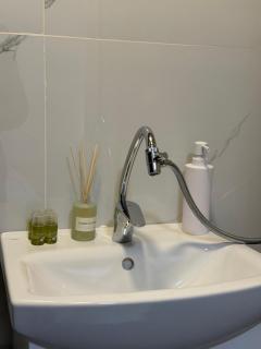 Botev MiniHub Hub 2 Modern Studio at Botev 88 - 3