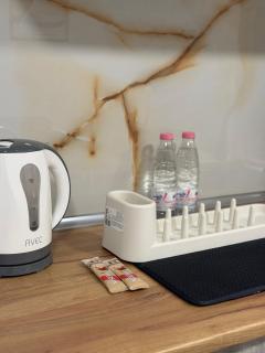 Botev MiniHub Hub 2 Modern Studio at Botev 88 - 2