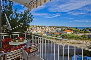 Apartment Lusy - Hvar - 0