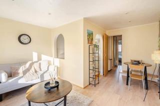 Stylish Apt in Canary Wharf - Perfect For Business - 9