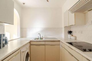 Stylish Apt in Canary Wharf - Perfect For Business - 6