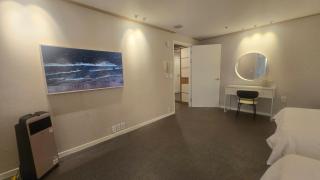 Oasis Hongdae Central - 8