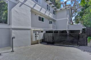 497-Upscale Family Home w AC & Patio near Meta & Stanford - 4