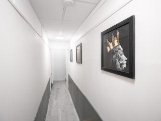 Stylish 2BD, Near O2, WIF, Sleeps 6, London - 0