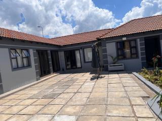 Morningmist Boutique 27 Room 3 - 6