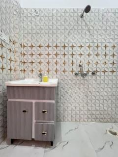 Vikrant Guest House - 8